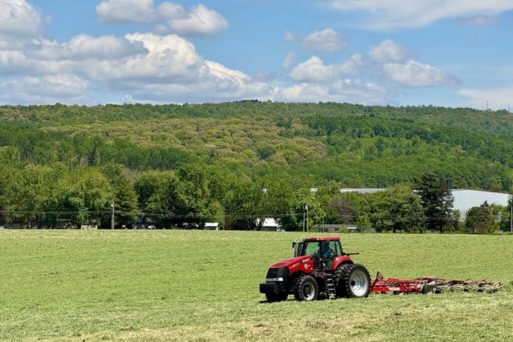 Case IH Puma 210 tractor