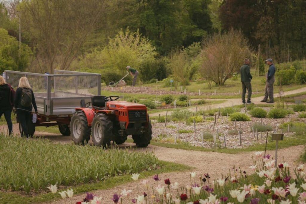 garden tractor