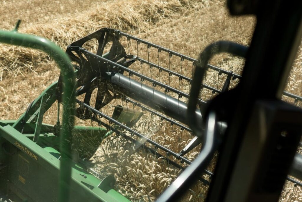 John Deere F9-500 harvester