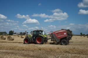 agricultural baler machine