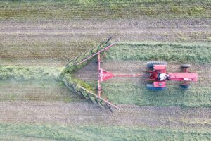 Deutz-Fahr hay rake