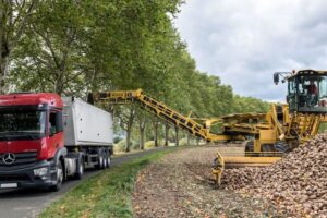 feed pusher machine