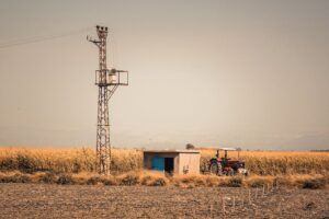 Hybrydowy Belarus 82 – prosty zestaw do modernizacji ciągnika