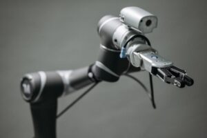 Bonsai Robotics: Rewolucja w rolnictwie dzięki AI i wizji 3D z 2D kamer