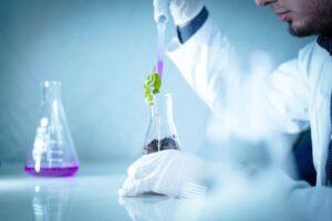Kanadyjski startup Molagri pozyskuje 5,8 mln dolarów na 'aktualizowalne' biopestycydy