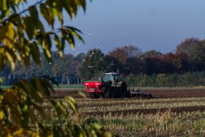 Jesienne nawożenie azotem – sprawdź terminy obowiązujące w Twojej gminie